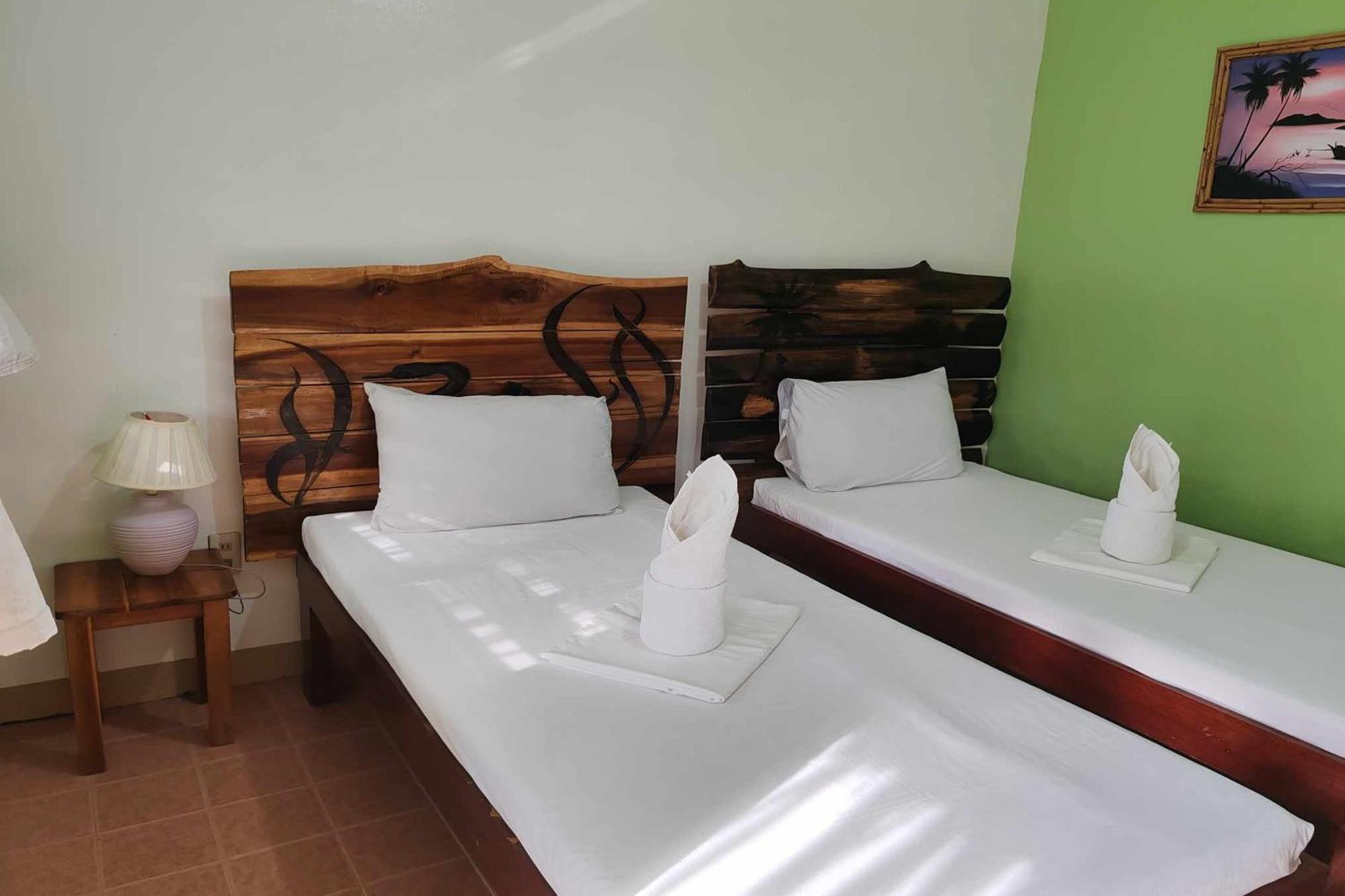 Summer Homes Beach Resort And Cottages Palawan Barton Exterior foto