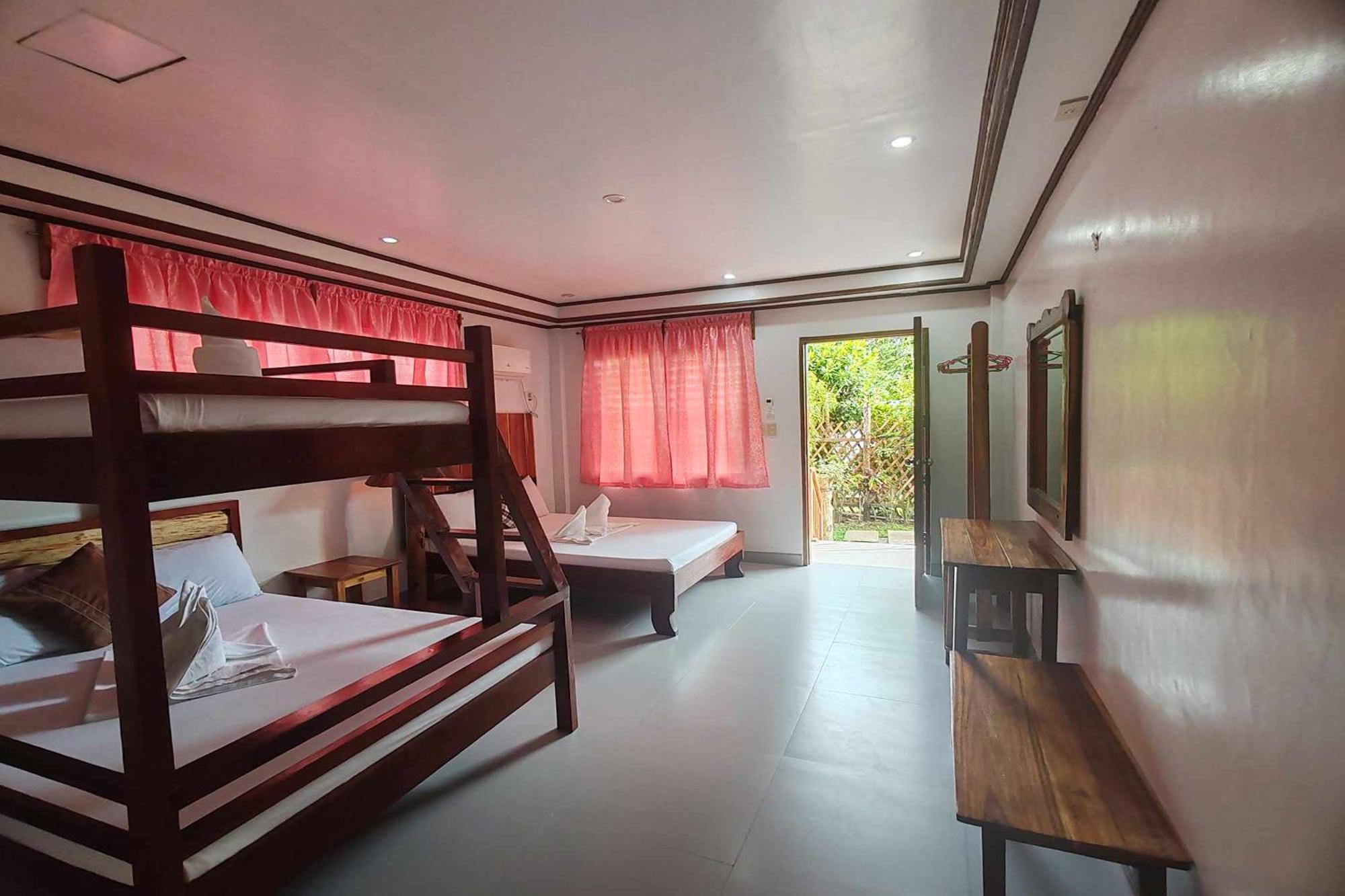 Summer Homes Beach Resort And Cottages Palawan Barton Exterior foto