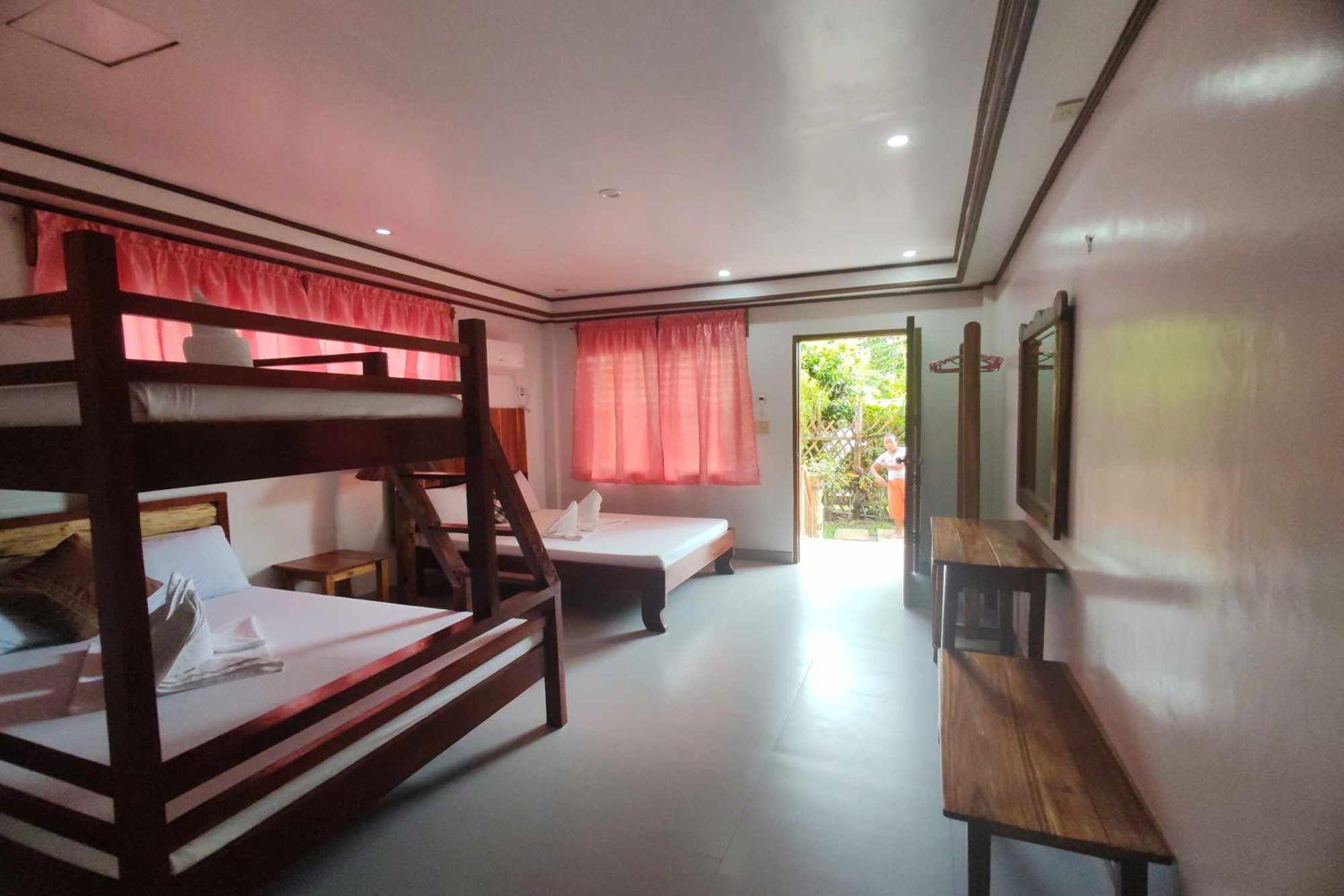 Summer Homes Beach Resort And Cottages Palawan Barton Exterior foto